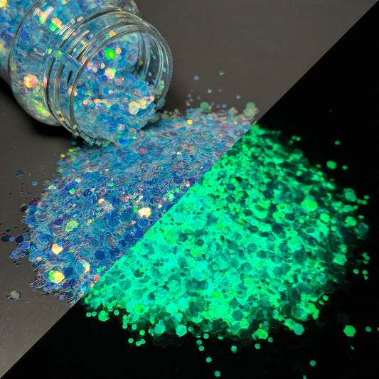 Amari Glow Chunky Glitter